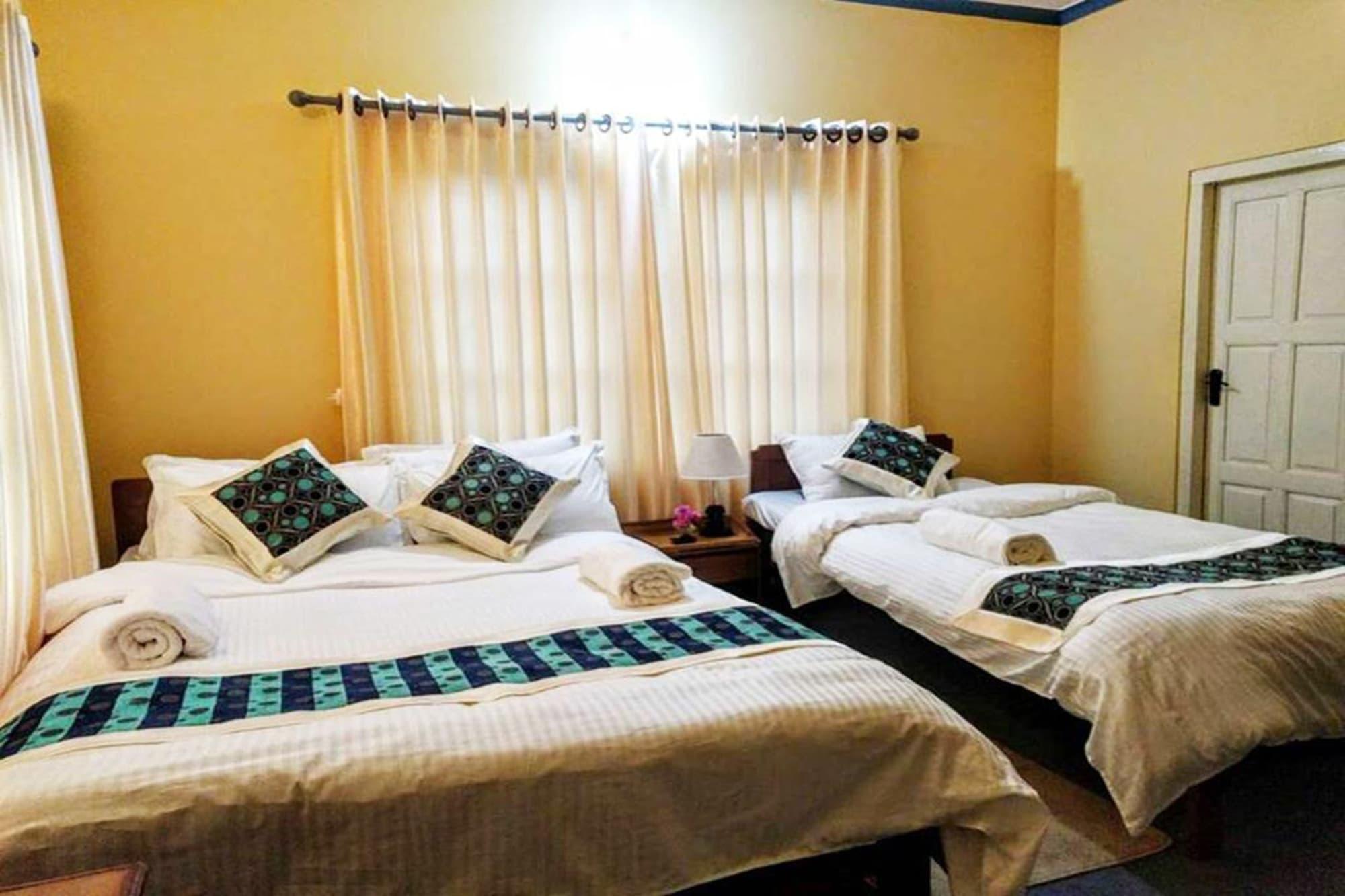 Hotel Nana Pokhara Eksteriør billede