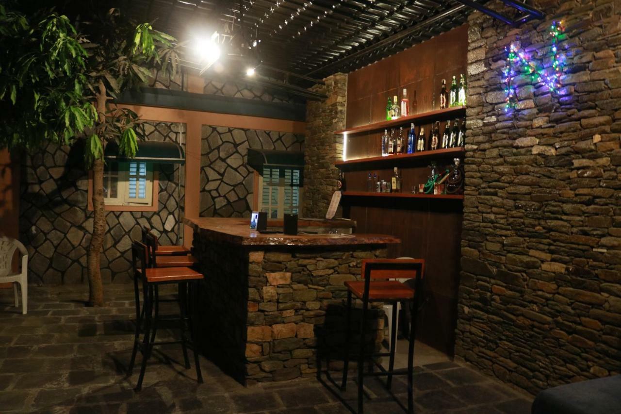 Hotel Nana Pokhara Eksteriør billede