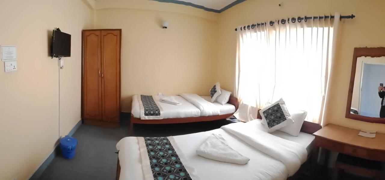 Hotel Nana Pokhara Eksteriør billede